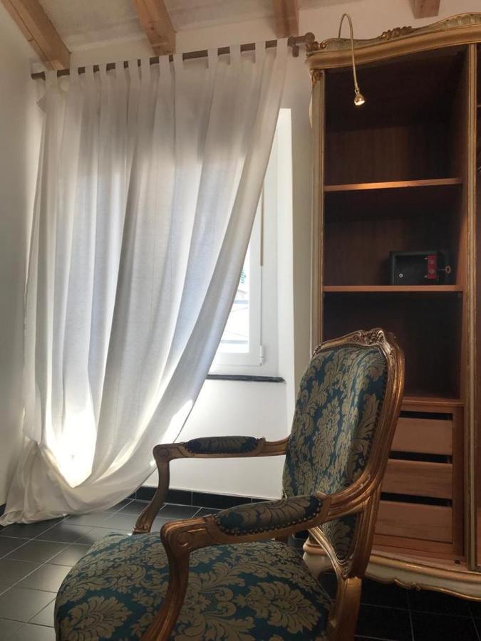 Sanctus Syrus 2 Bed & Breakfast Albenga Dış mekan fotoğraf