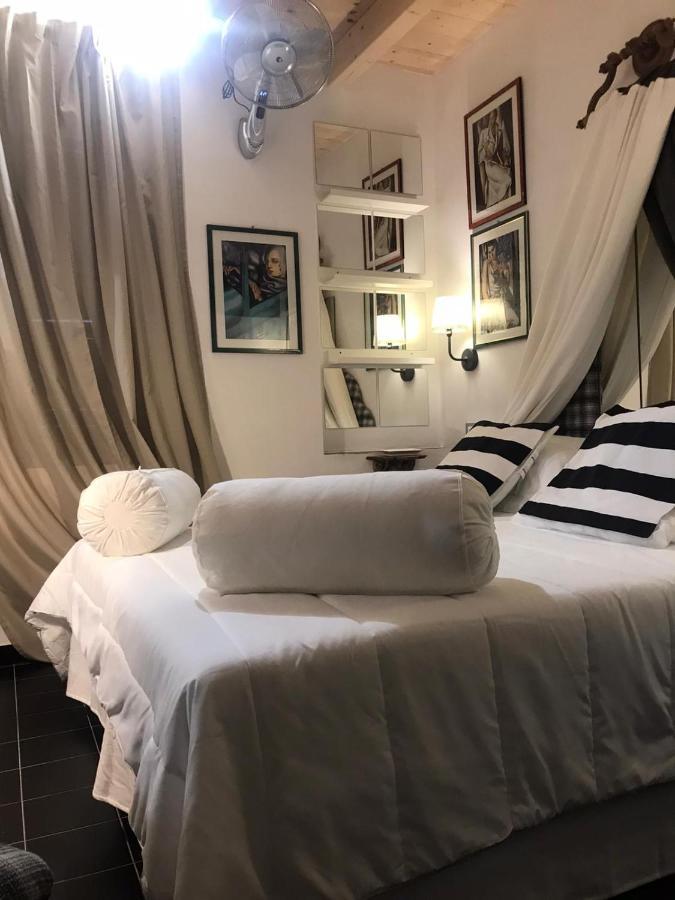 Sanctus Syrus 2 Bed & Breakfast Albenga Dış mekan fotoğraf