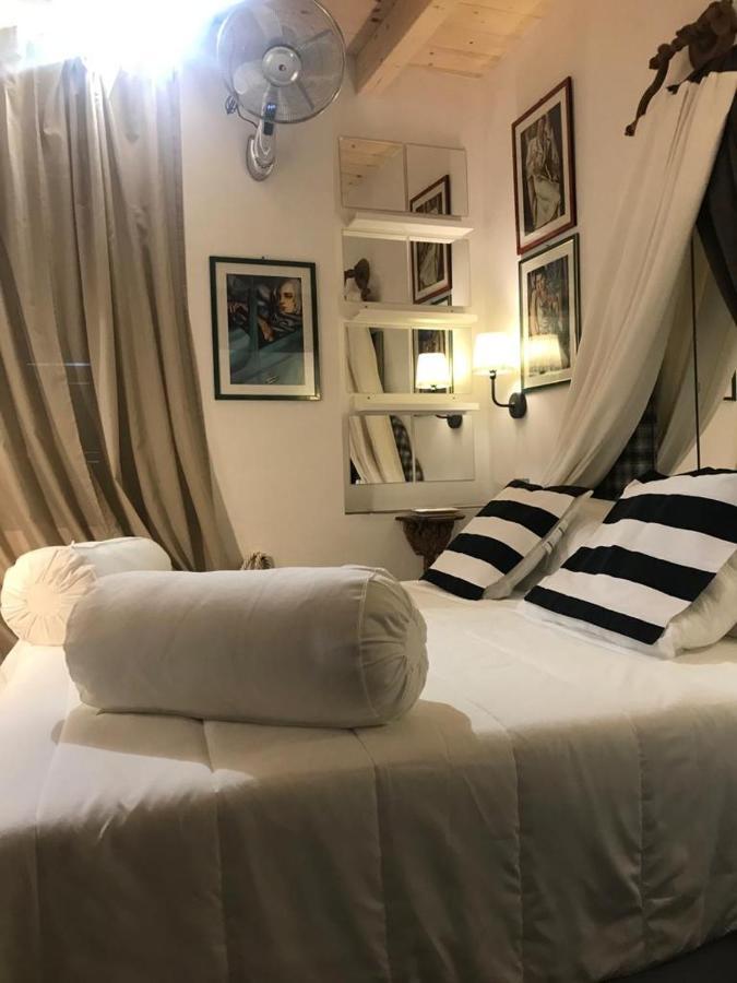 Sanctus Syrus 2 Bed & Breakfast Albenga Dış mekan fotoğraf
